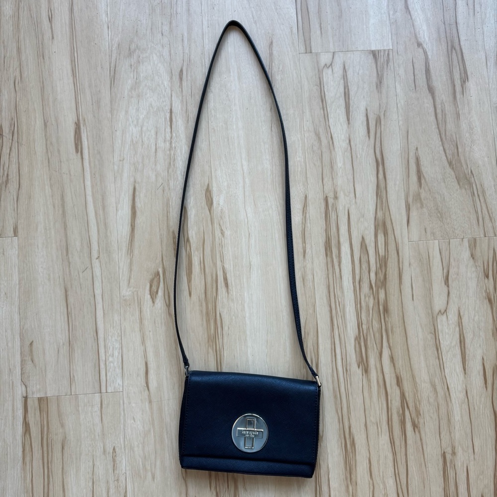 Kate Spade Newbury Lane Sally Crossbody in Black